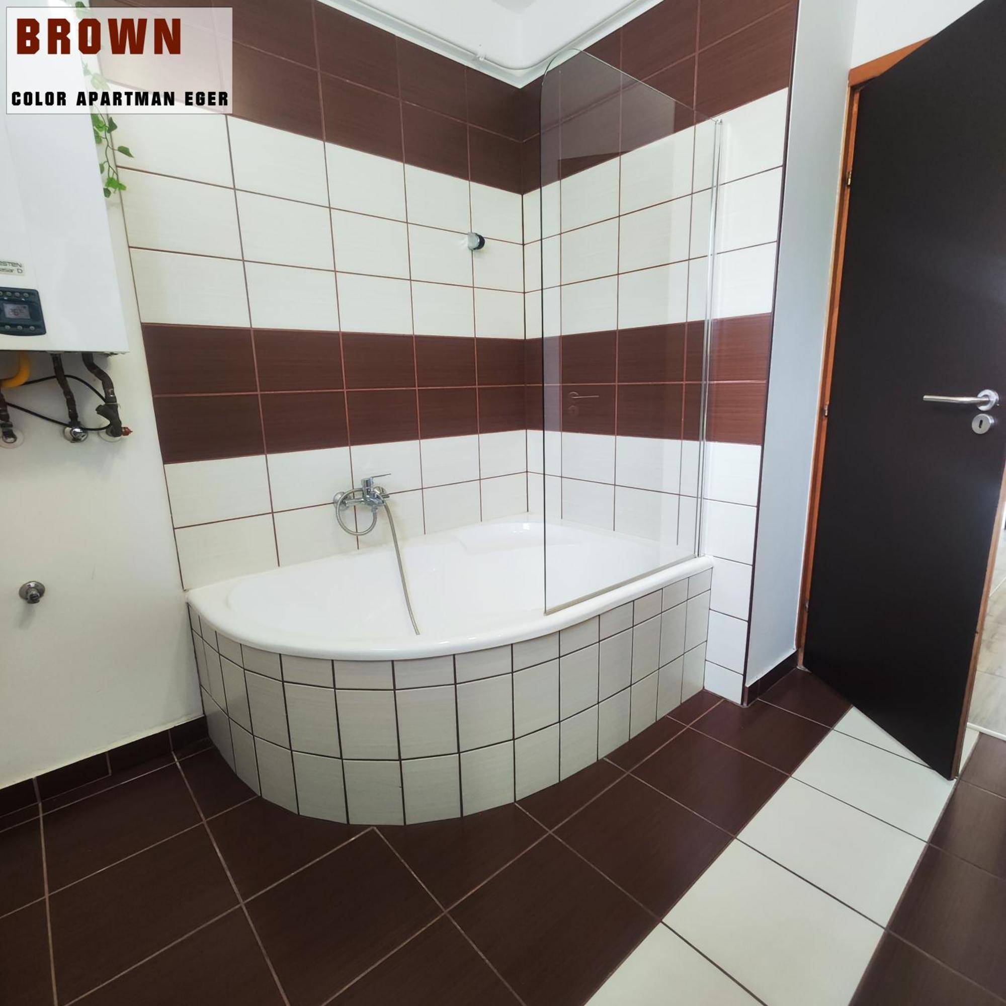 Color Apartmanok Έγκερ Εξωτερικό φωτογραφία
