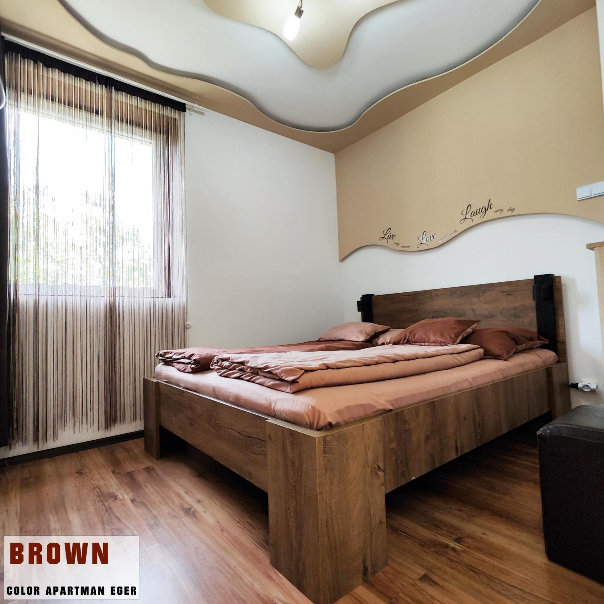 Color Apartmanok Έγκερ Δωμάτιο φωτογραφία
